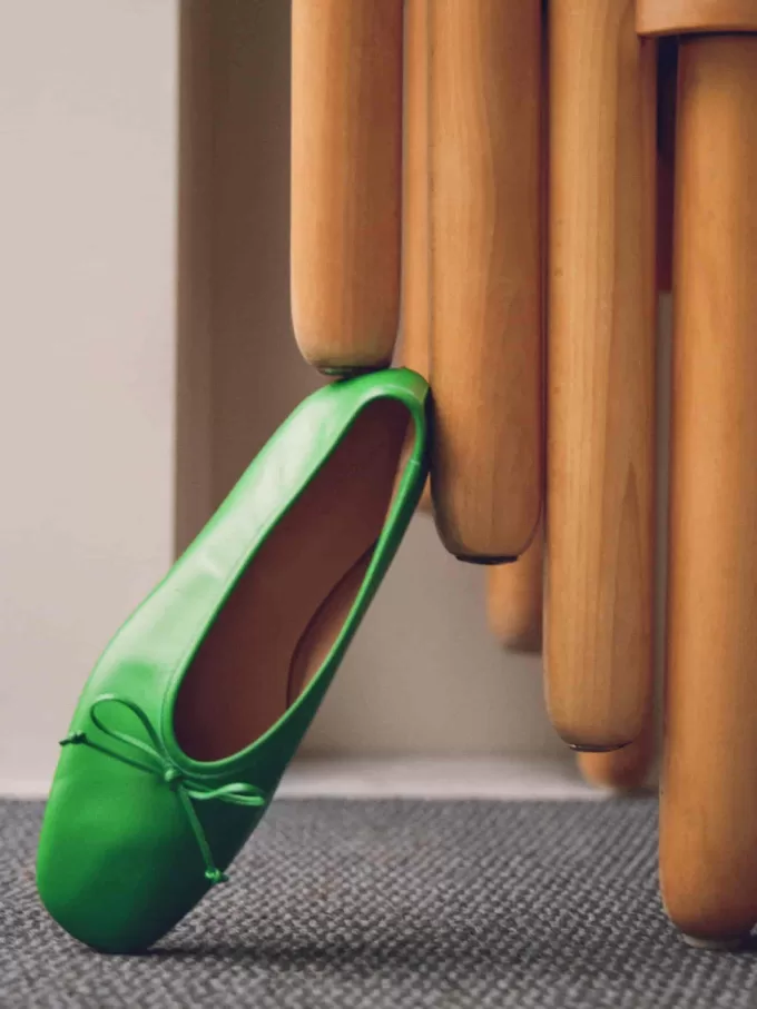 Ballerinas aus Leder