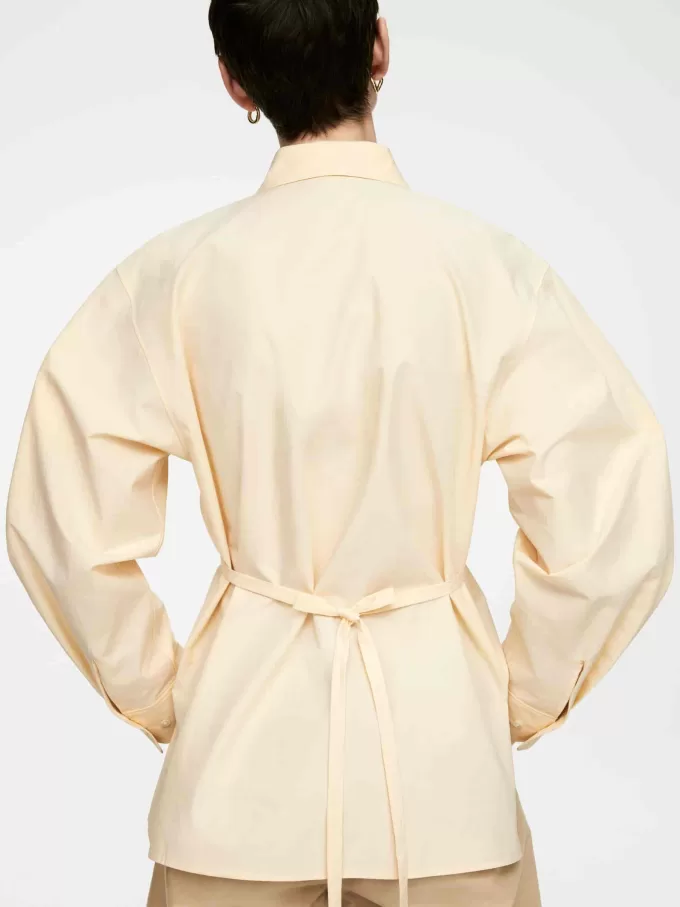 Baumwollbluse mit Bindegürtel