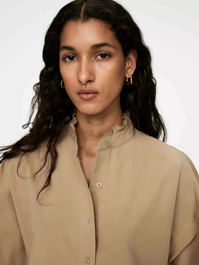 Baumwollkleid mit Rüschendetail