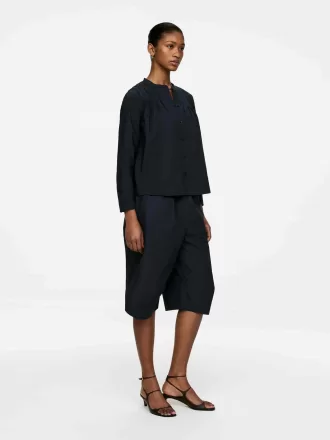 Biesenbluse Dunkelblau 1280540002001 2 330x440 - Biesenbluse