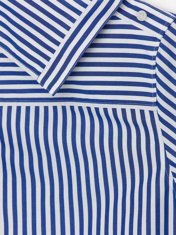 Bluse mit Umschlagkragen