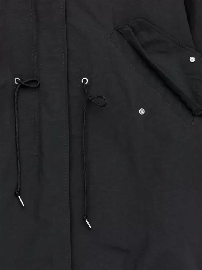 Fischschwanzparka aus Nylon