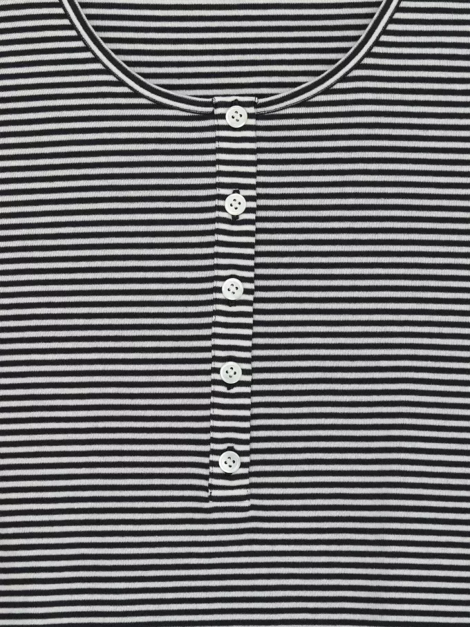 Geripptes Henley-Top