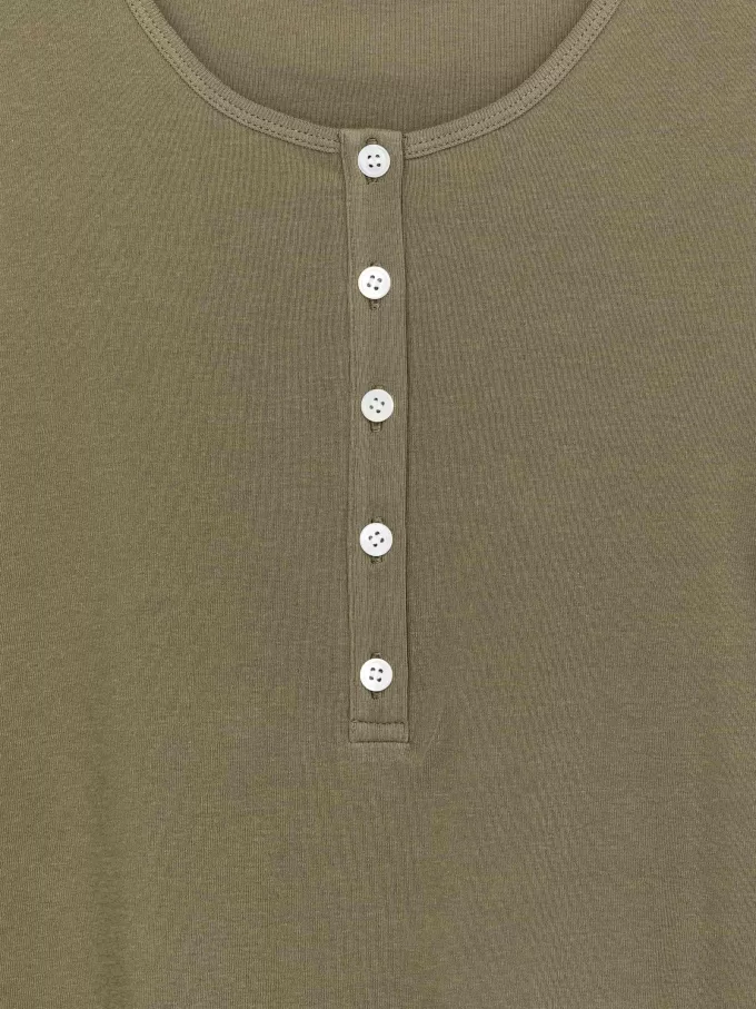 Geripptes Henley-Top