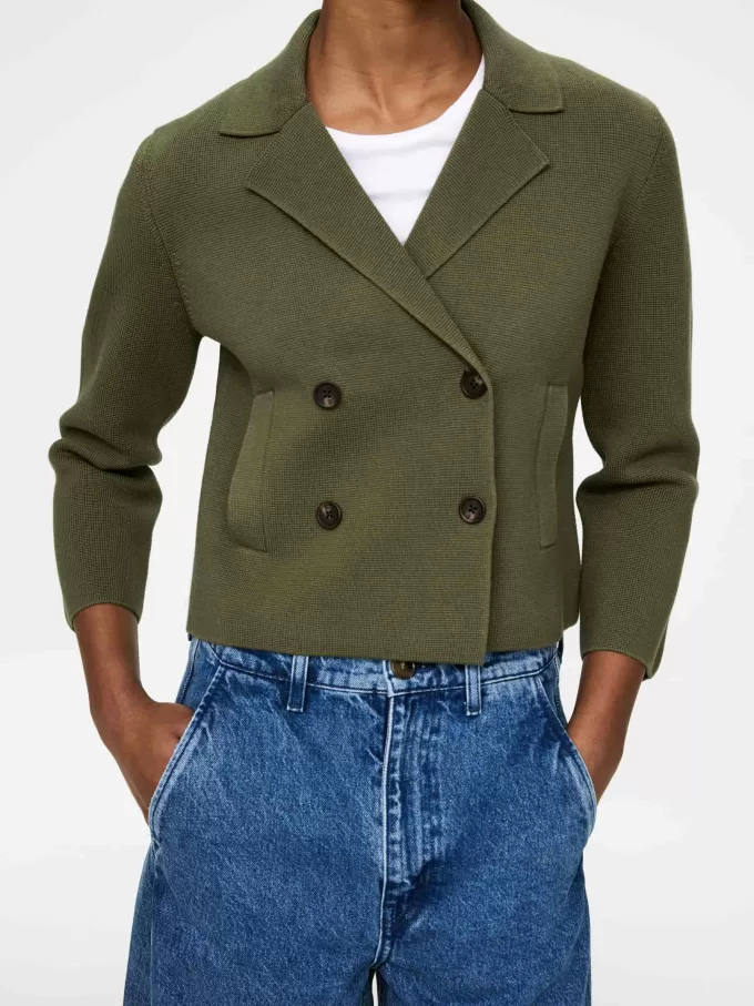 Gestrickte Baumwolljacke