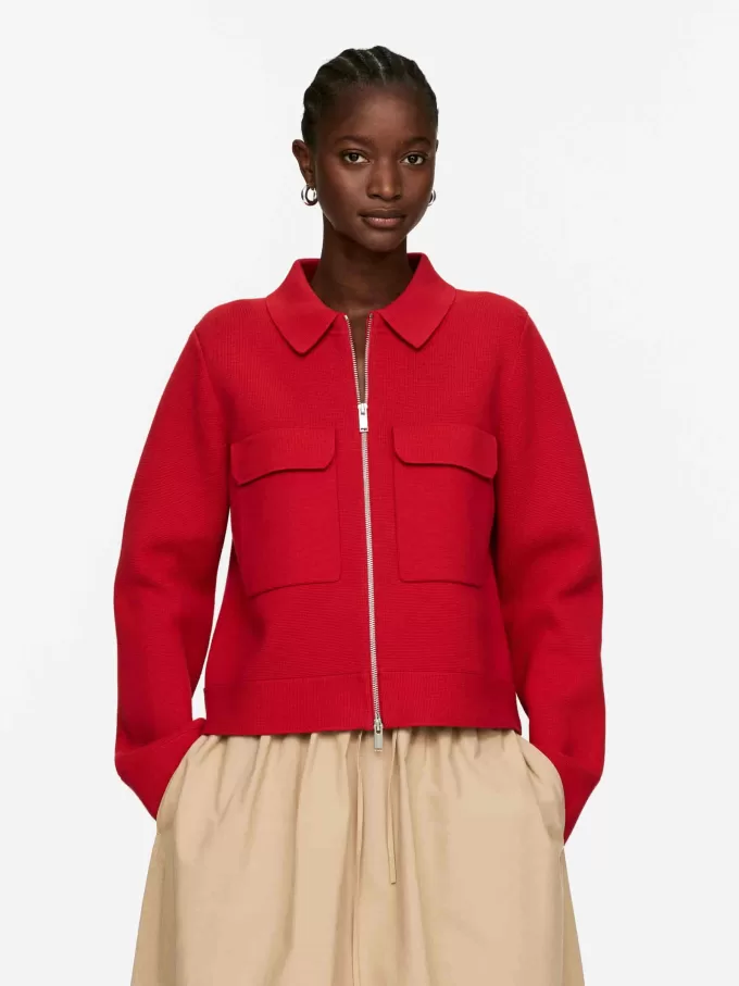 Gestrickte Baumwolljacke Gestrickte Baumwolljacke