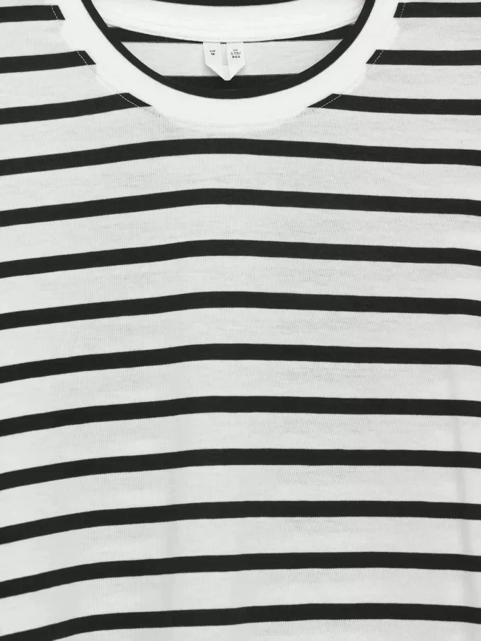 IRIS Leichtes T-Shirt