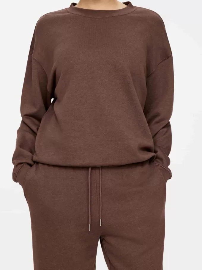 Jogginghose mit weitem Bein