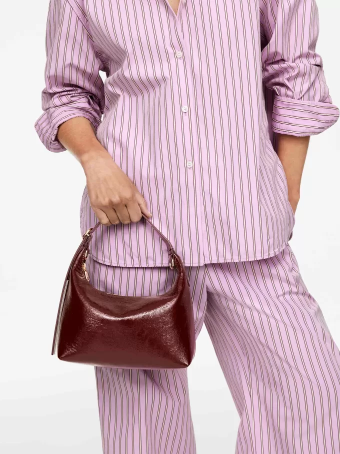 Kastenförmige Ledertasche