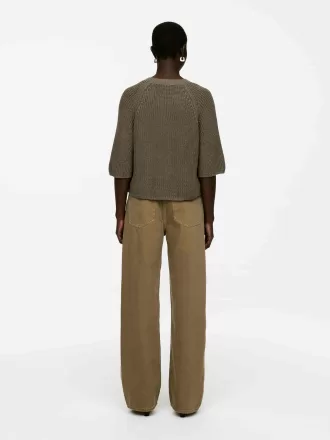 Kurzarm-Top aus Rippstrick