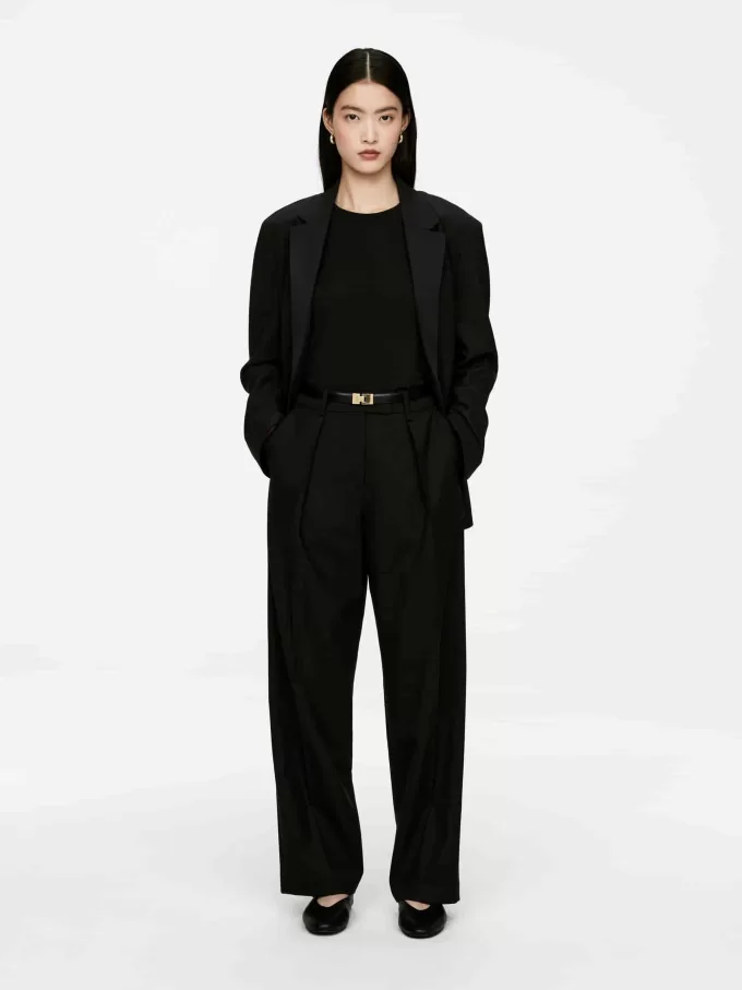 LUNA Tailliertes T-Shirt