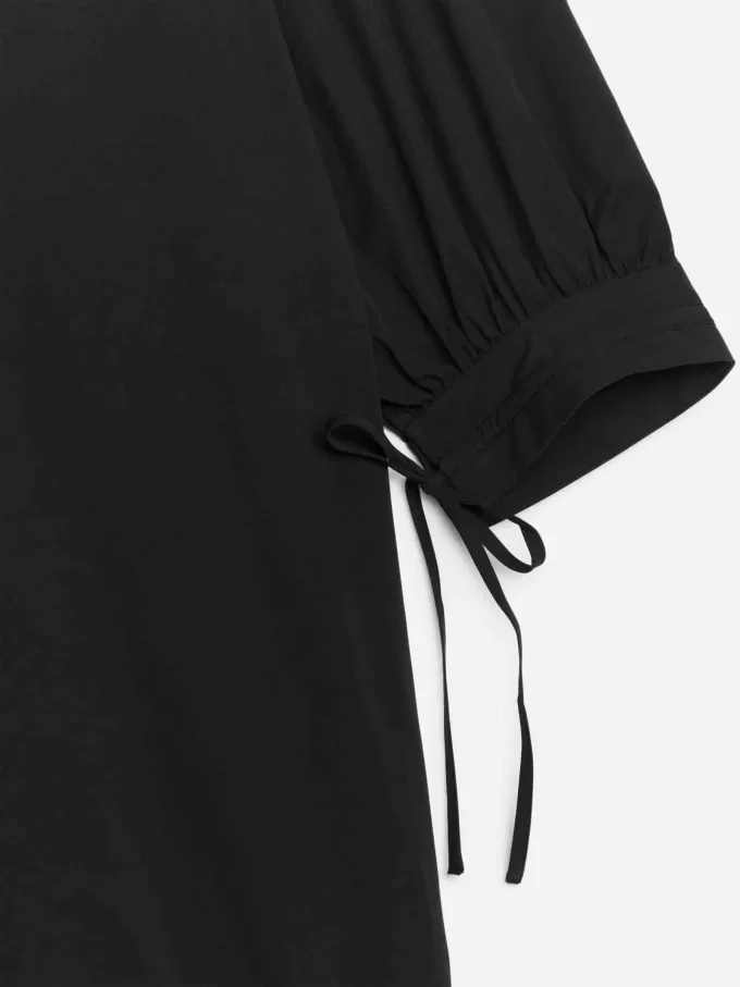 Minikleid mit Puffärmeln