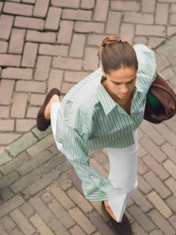 Hose aus Baumwolle mit Bügelfalte