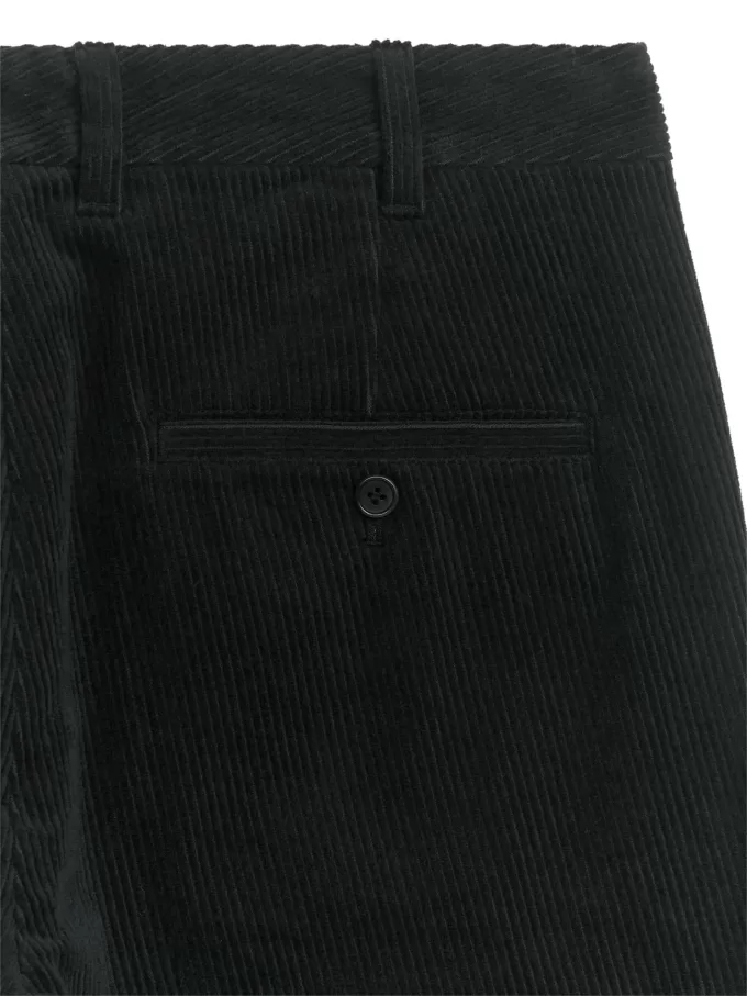 Cord-Chinos mit gerader Passform