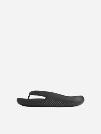 Crocs Mellow Recovery Flip-Flops