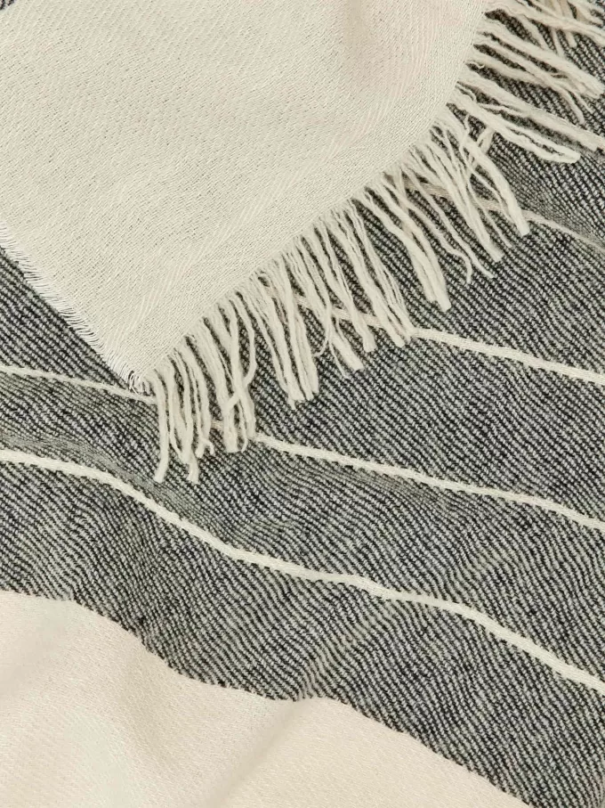 Decke aus Leinenwolle