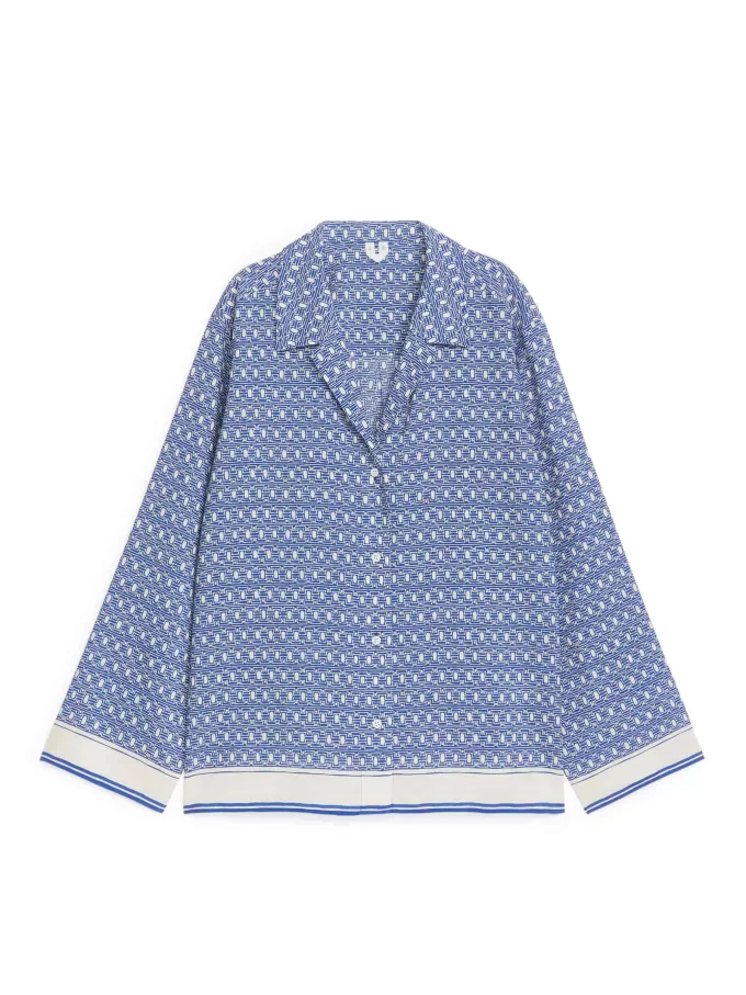 Entspanntes Resort-Shirt