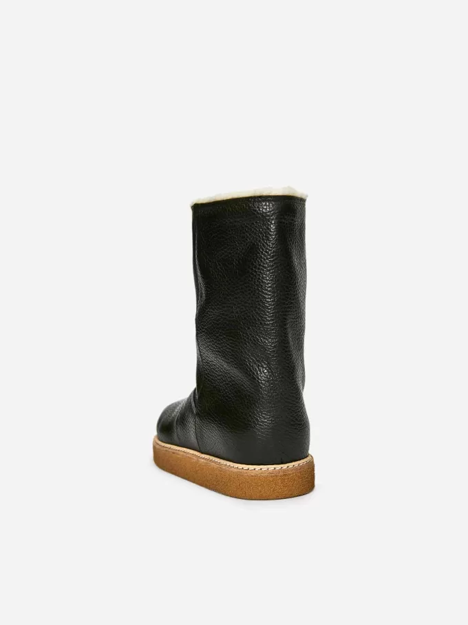 Gefütterte Lederstiefel