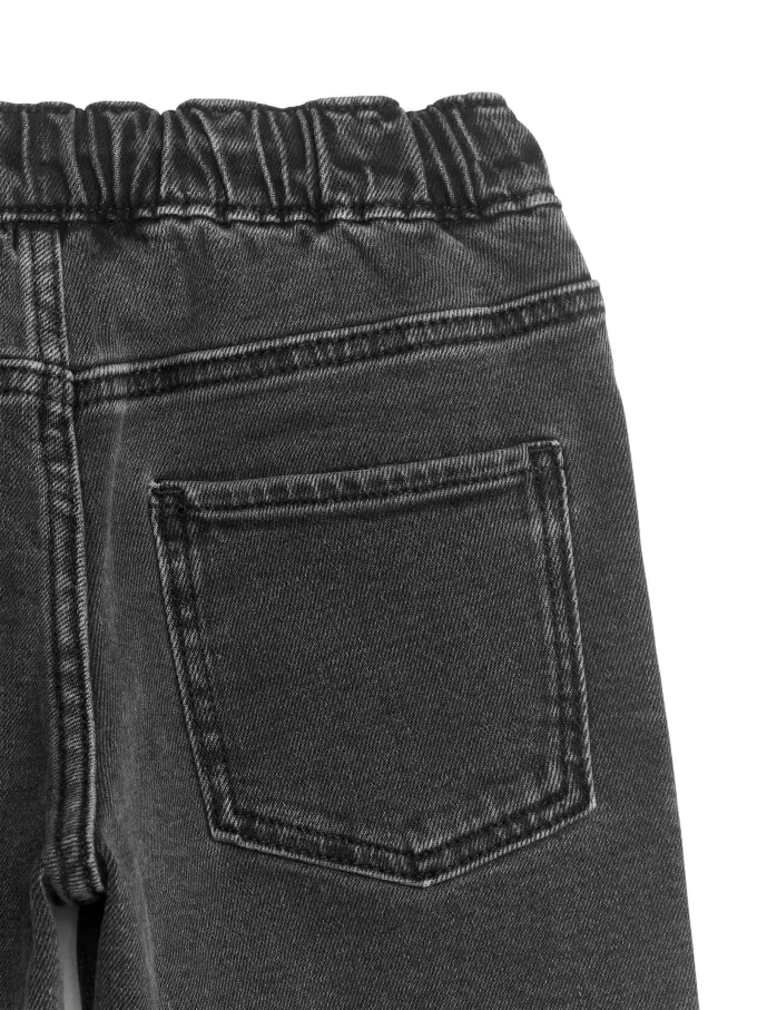 Jeanshose zum Hineinschlüpfen Jeanshose zum Hineinschlüpfen