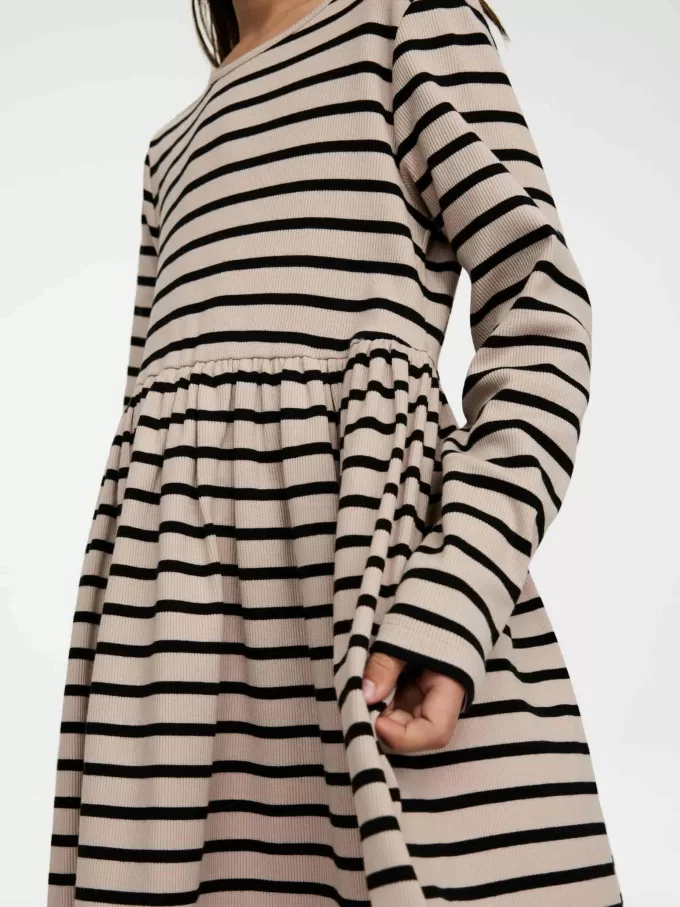 Kleid aus Baumwollripp