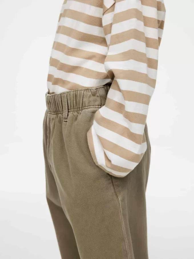 Lässige Chinohose Lässige Chinohose