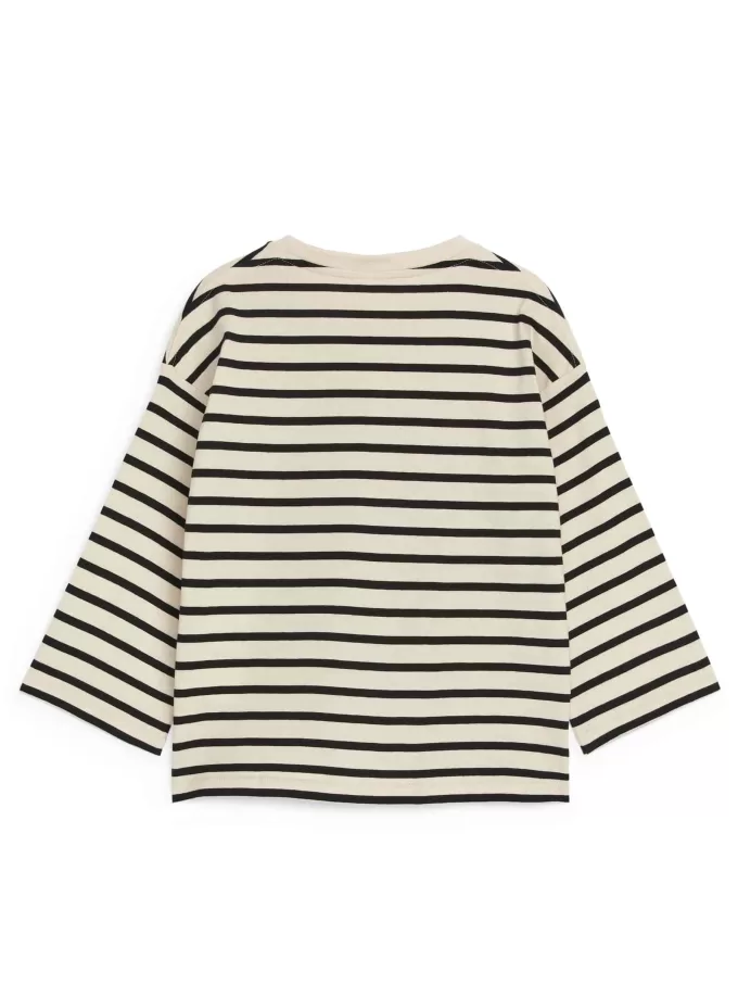 Langärmliges T-Shirt