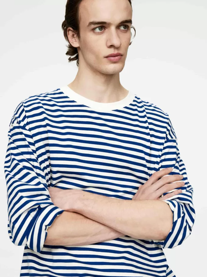 Langärmliges T-Shirt