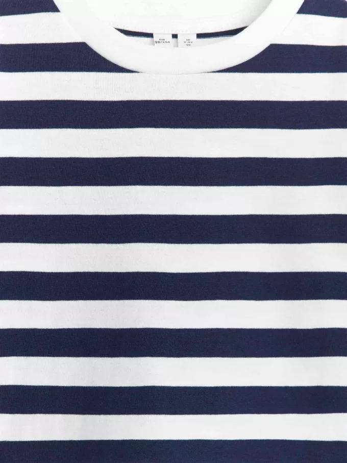 Langärmliges T-Shirt