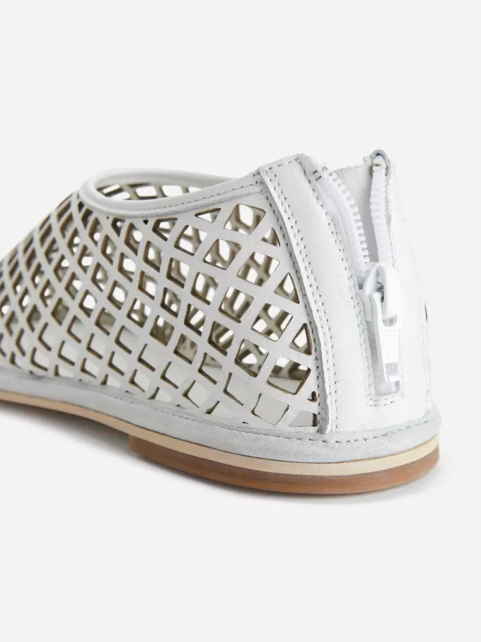 Leder-Flats mit Cut-Outs Leder-Flats mit Cut-Outs