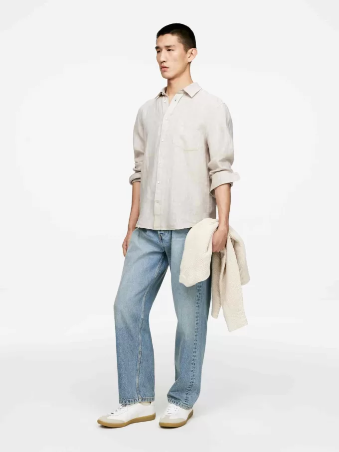 Leinenhemd mit normaler Passform