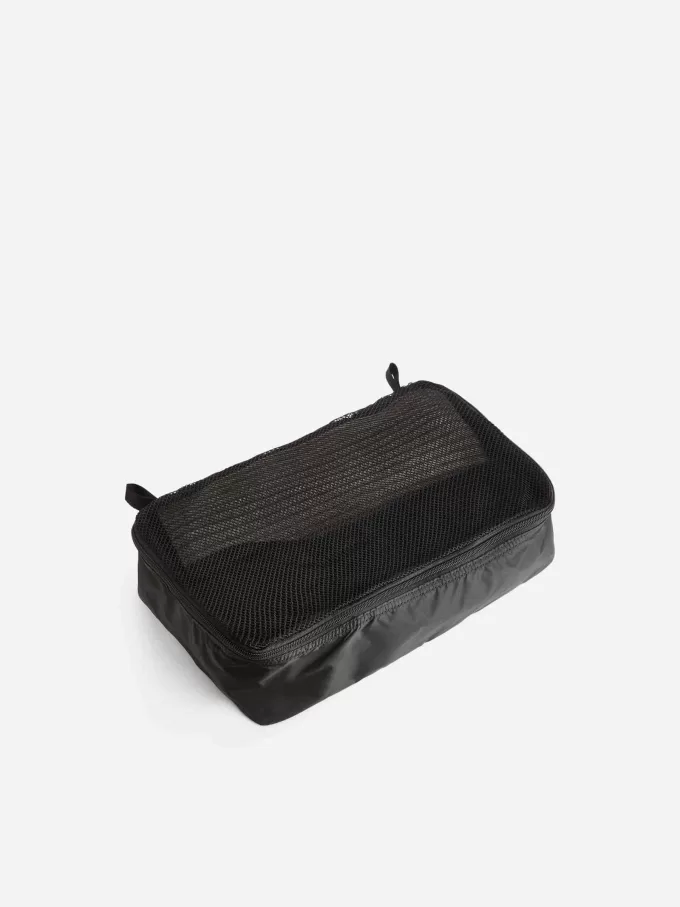 Mittelgroßer Kleiderkoffer Mittelgroßer Kleiderkoffer