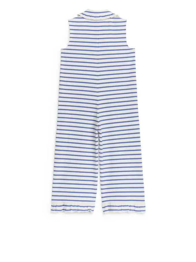 Overall mit Rüschenkragen