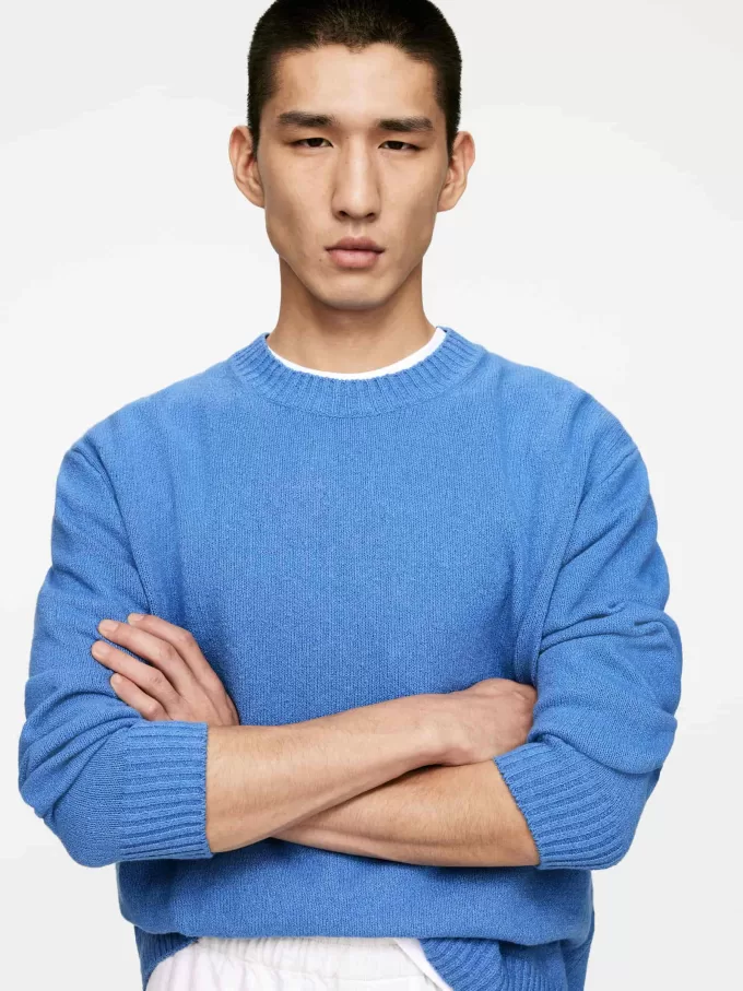 Pullover aus Leinen und Seide Pullover aus Leinen und Seide