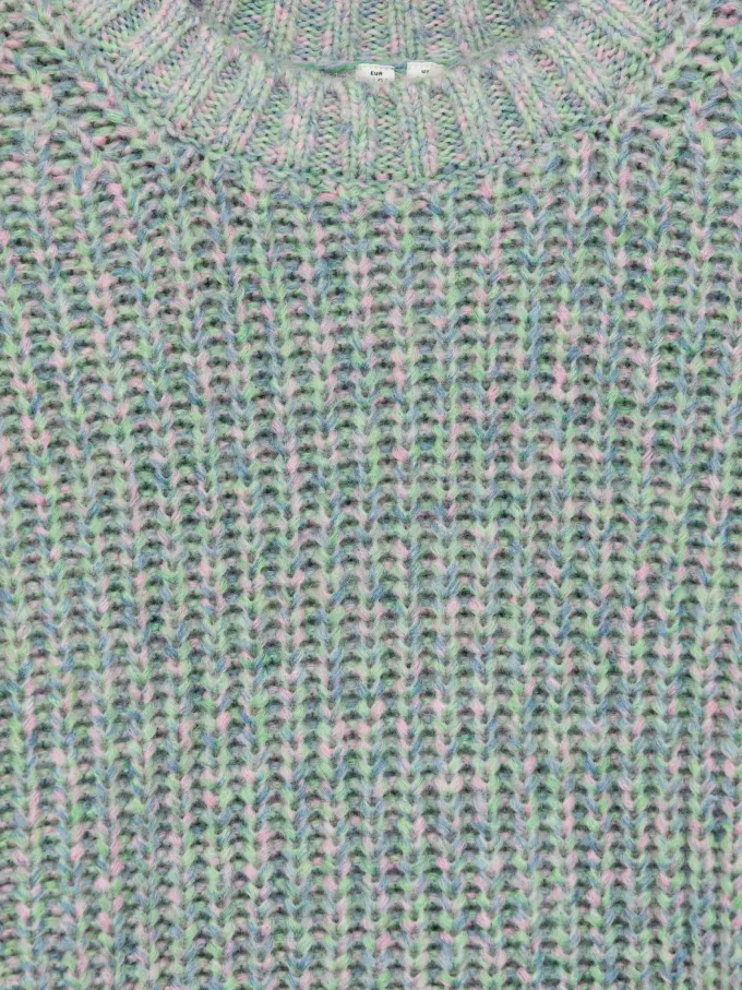 Pullover aus raumgefärbter Wolle