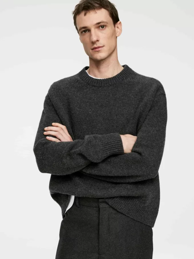 Pullover aus schwerer Wollmischung Pullover aus schwerer Wollmischung