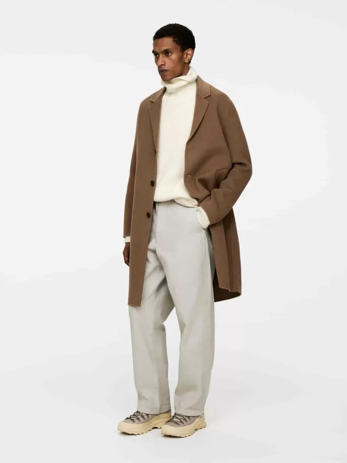 Rollkragenpullover aus schwerer Wolle Rollkragenpullover aus schwerer Wolle