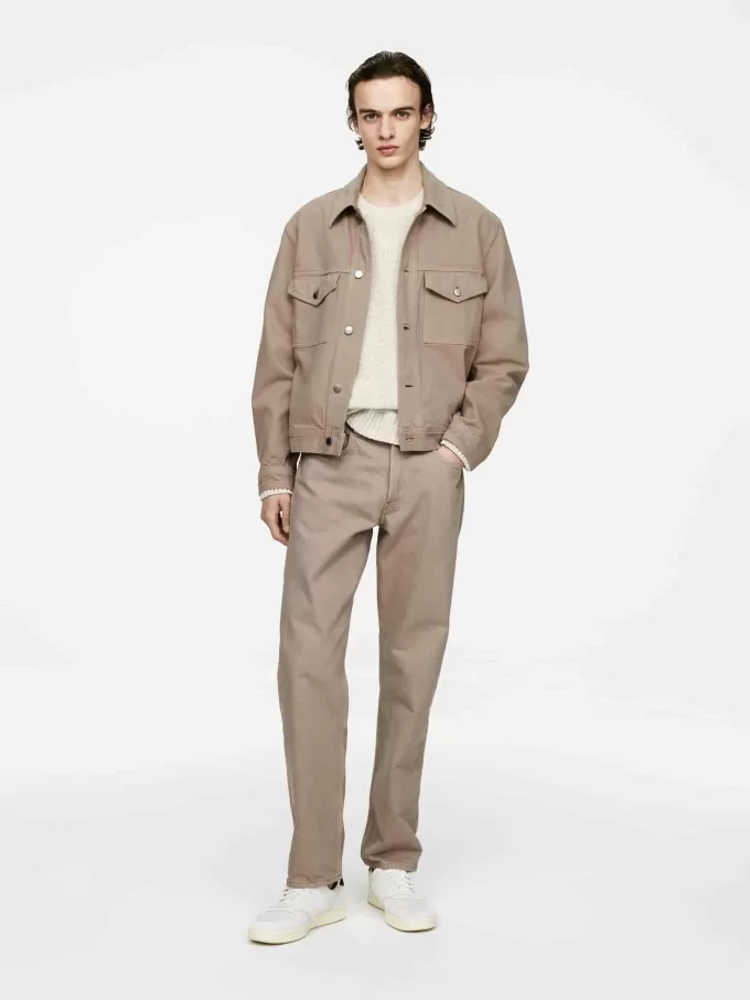 Stückgefärbte Jeansjacke Stückgefärbte Jeansjacke