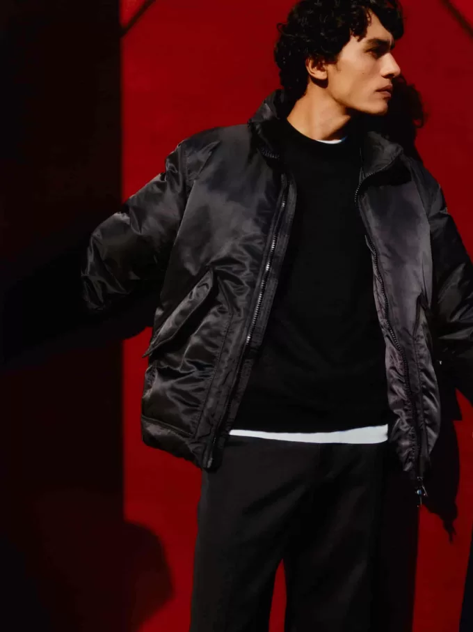 Upcycled Daunenfliegerjacke