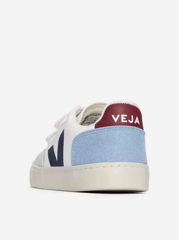 Veja V-12 Junior-Trainer