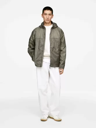 Windjacke aus Nylon